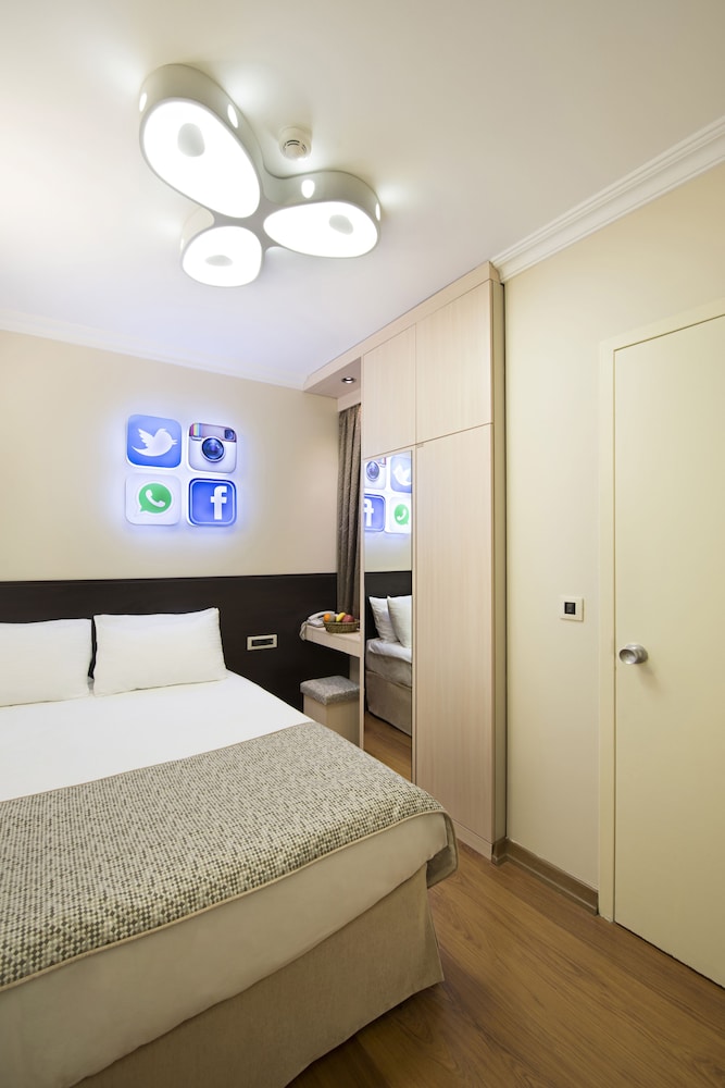 ECONOMY, SINGLE, DOUBLE BED, NO WINDOW