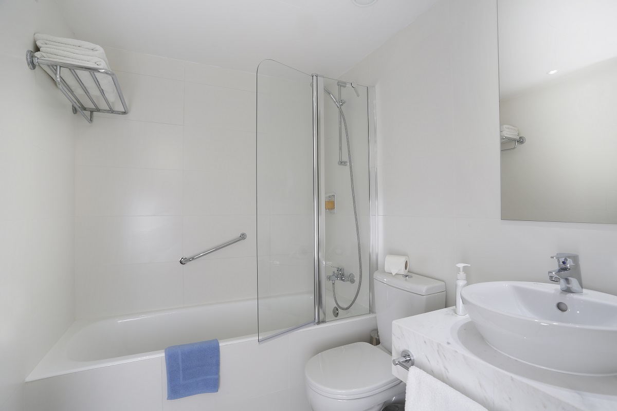 1 Bedroom, Inland View