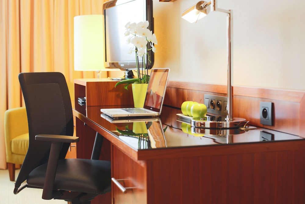 Courtyard by Marriott Paris Arcueil 40/41