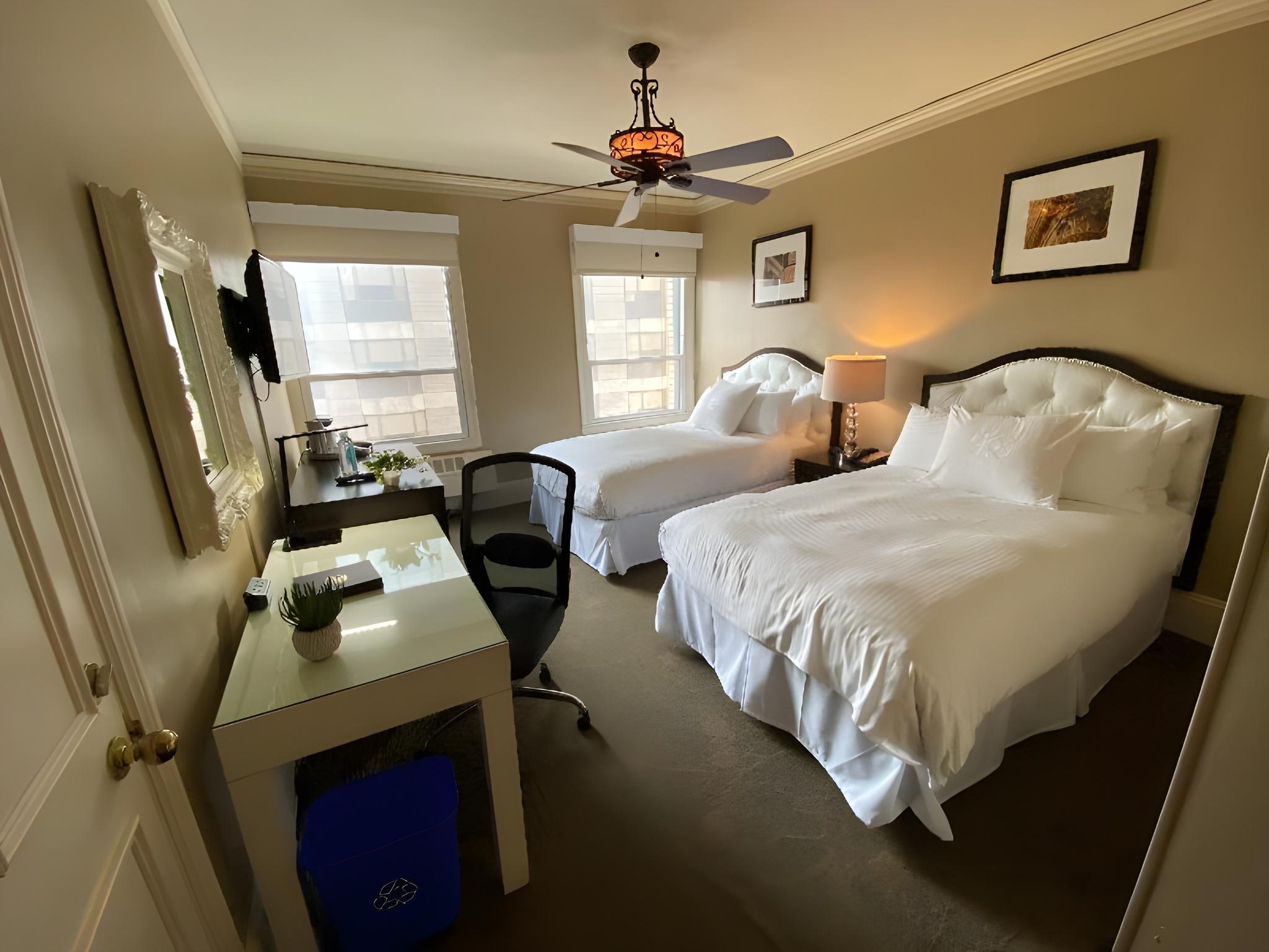 Royal Court, 2 Double Beds