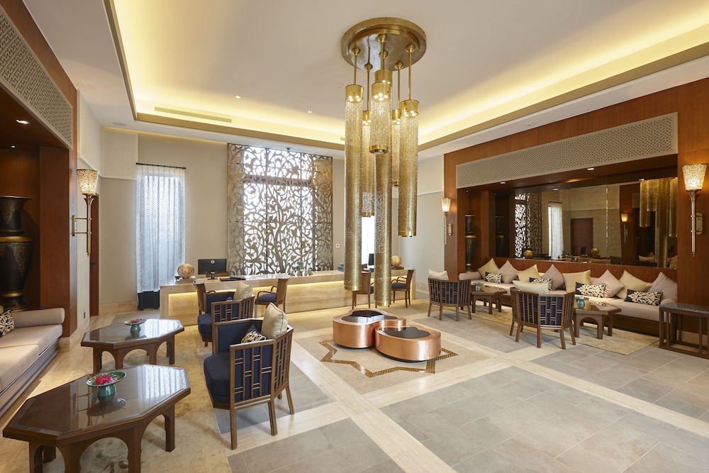 Banyan Tree Tamouda Bay 67/87