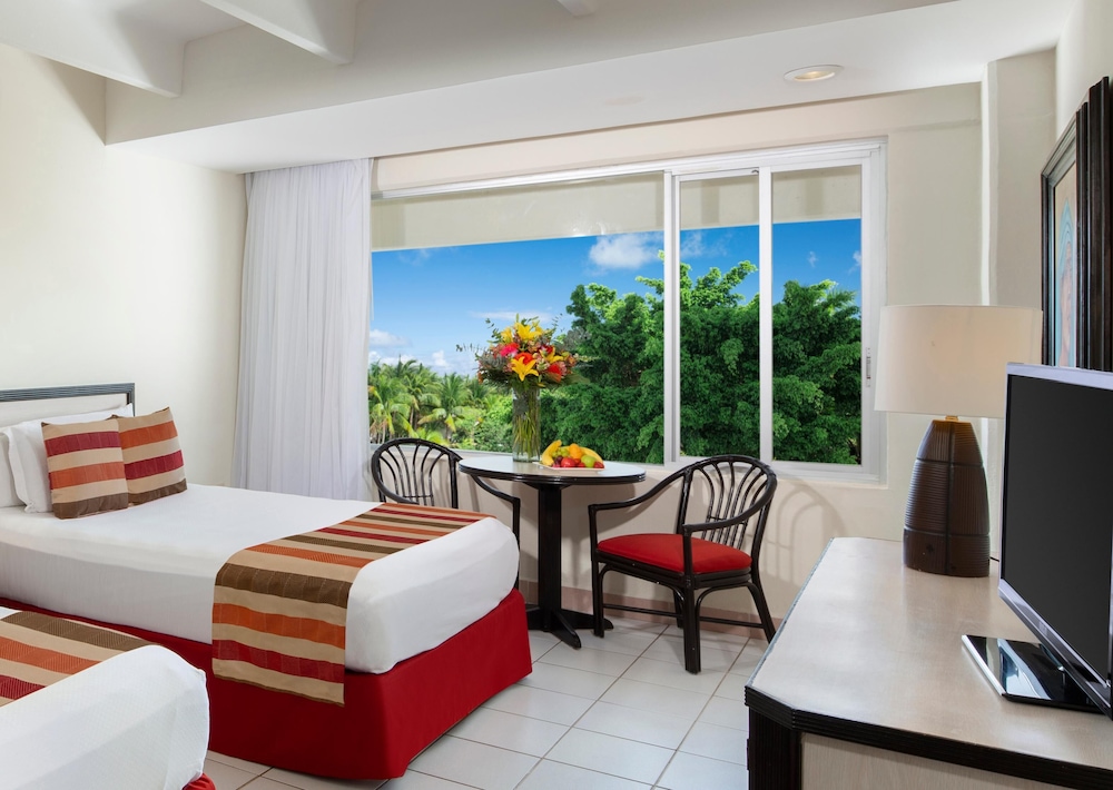غرفة قياسية بسرير كينج، Oasis Palm All Inclusive 7/8
