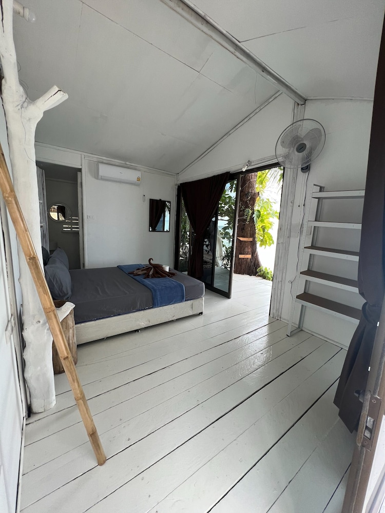 Haad Chao Phao Resort 41/50