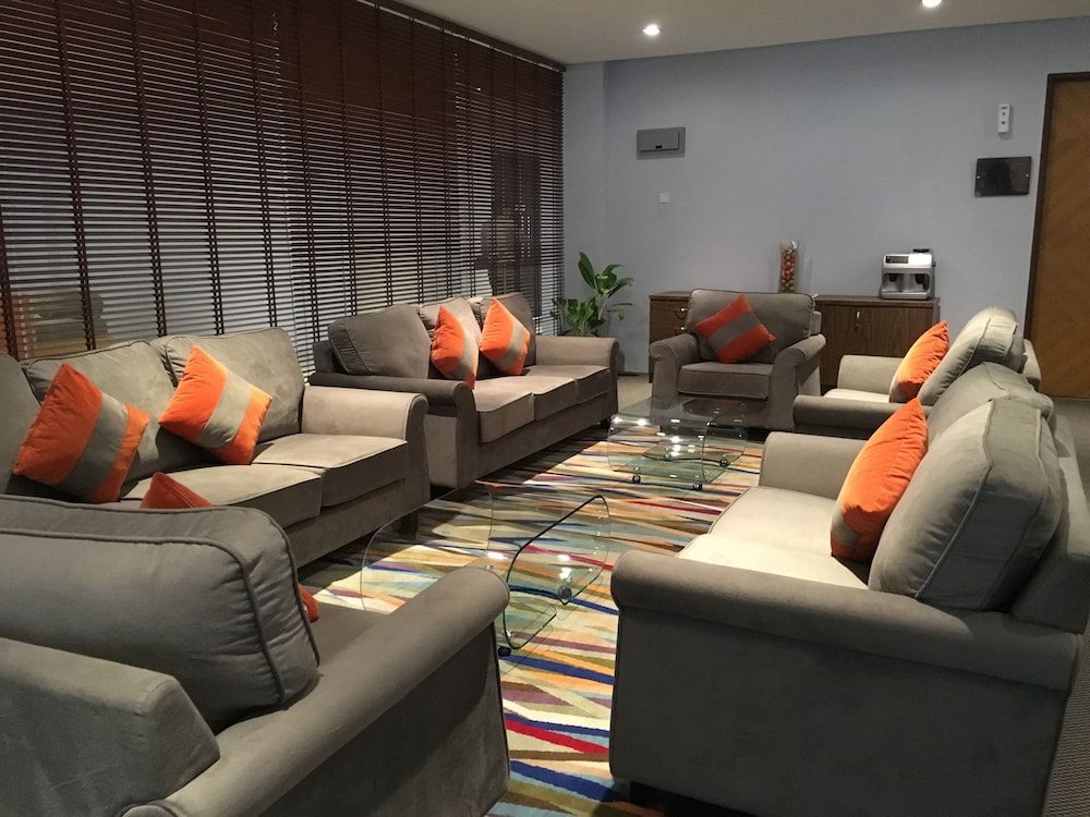 Casuarina At Meru 38/66