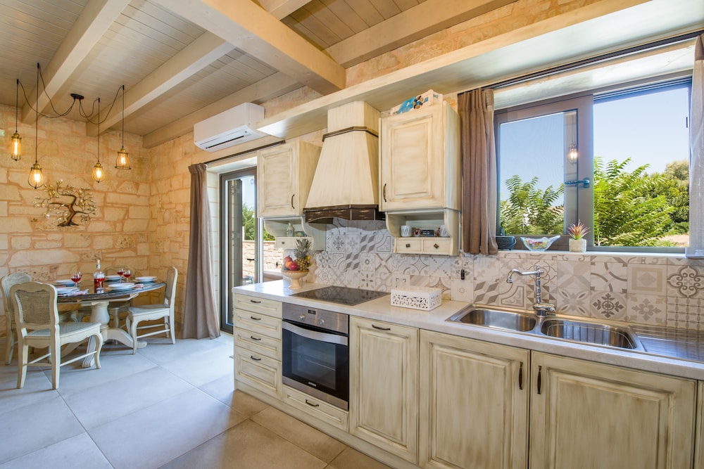 Sirocos Villas 30/50