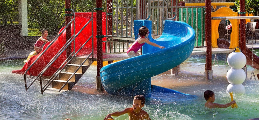ESTHELL VILLAGE RESORT 34/48