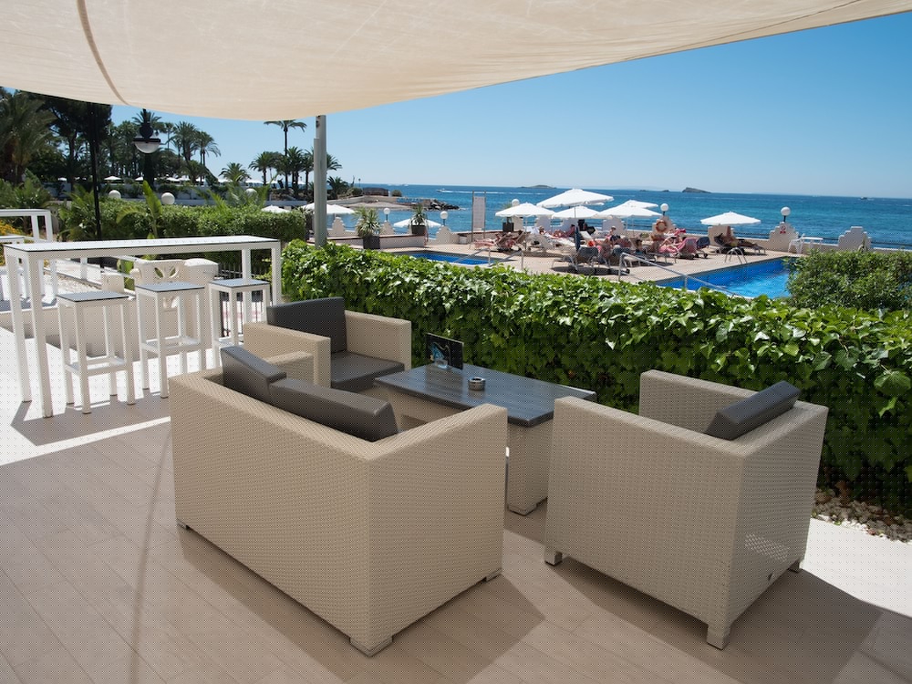 BG Hotel Nautico Ebeso 34/40