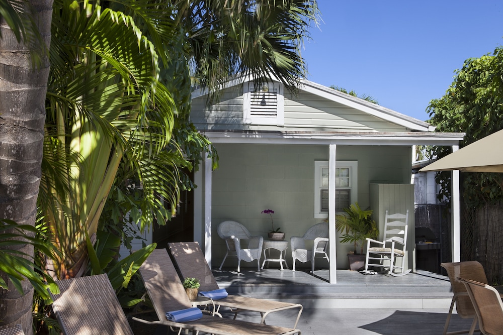 The Southernmost Inn - Adult Only 6/60