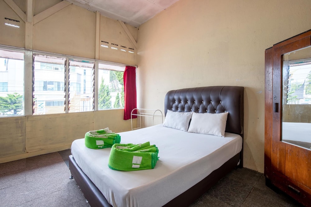 Hotel Jogja Bukittinggi 28/50