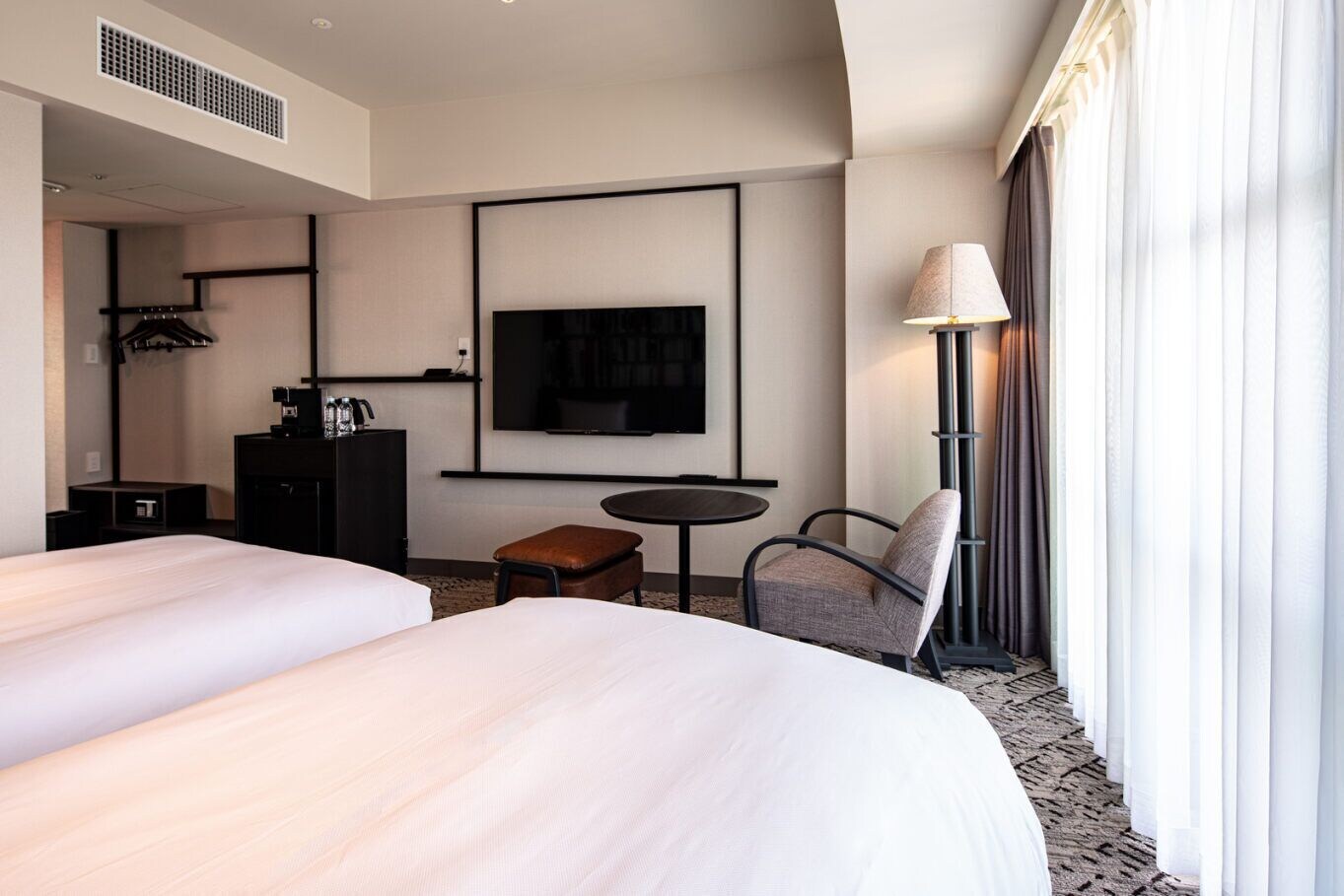 Chapter 1, Standard, Twin Beds