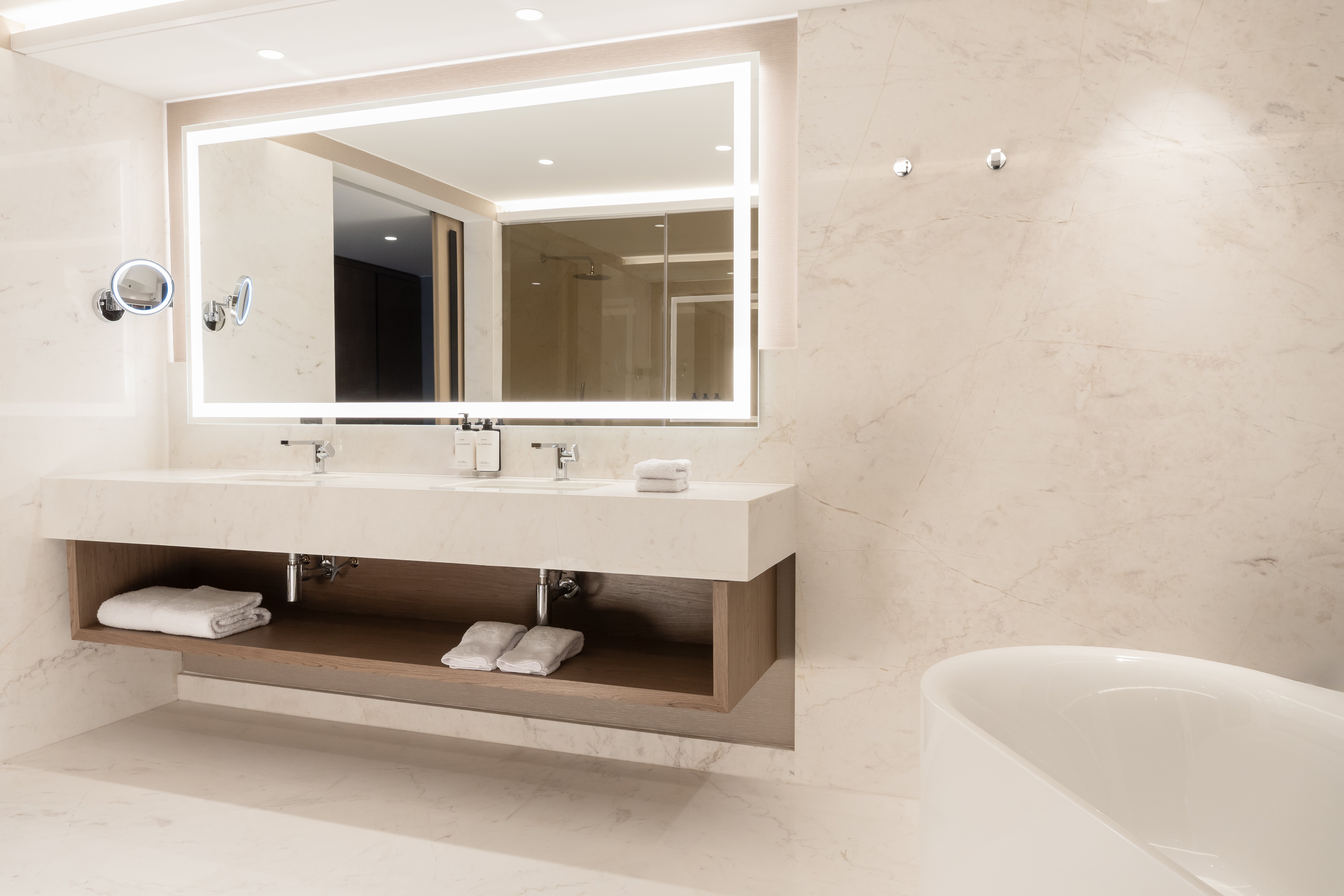 جناح جونيور بسرير كينج بإطلالة على البحر بمنطقة جلوس، InterContinental Hotels REAL LIMA MIRAFLORES 8/10