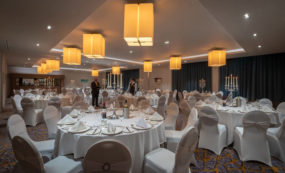 Maldron Hotel Belfast International Airport 21/31