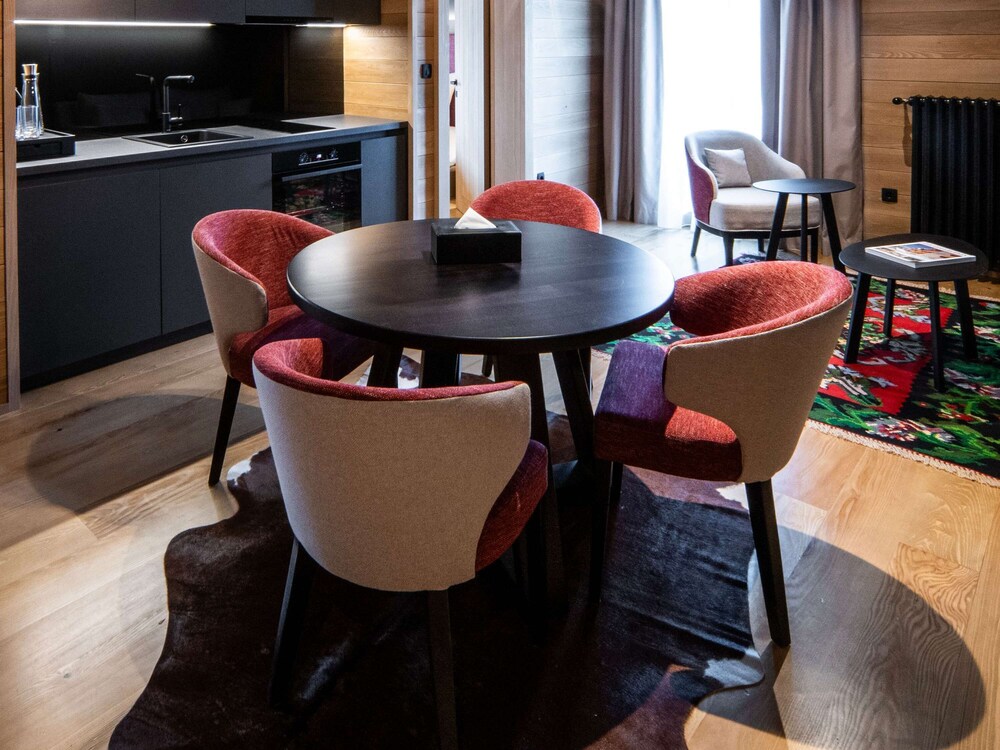 Swissotel Resort Kolasin 51/60
