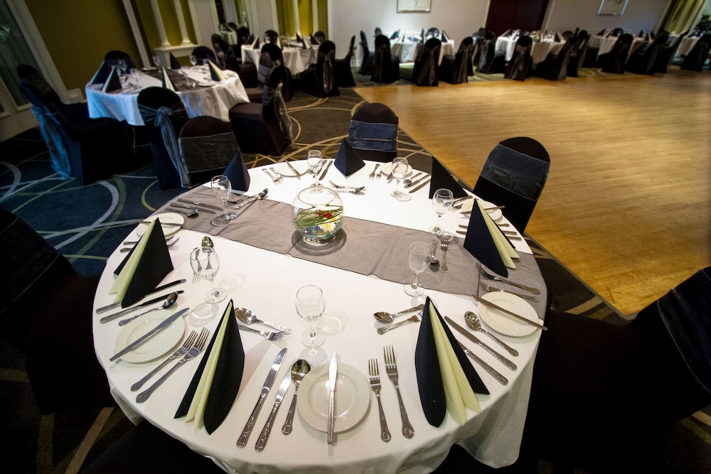 Station Hotel Aberdeen 48/67