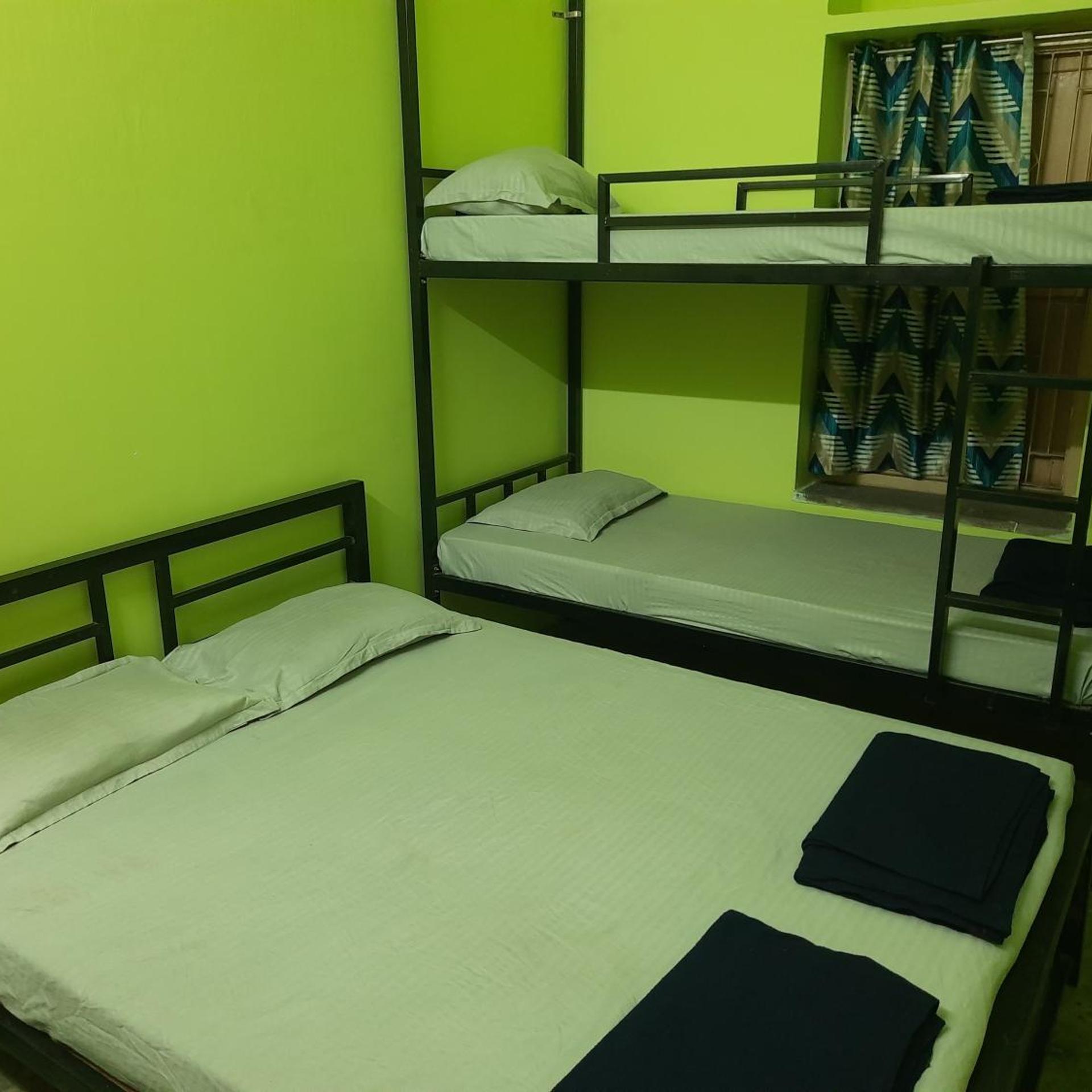 Bubble Beds Hostel 16/54