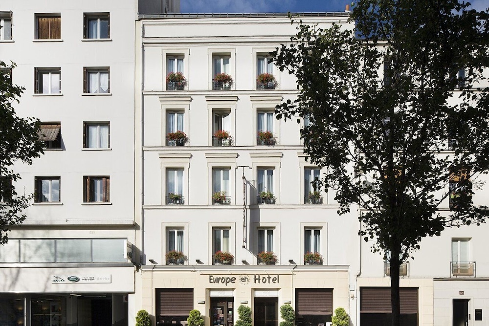 Europe Hotel Paris Eiffel in PARIS