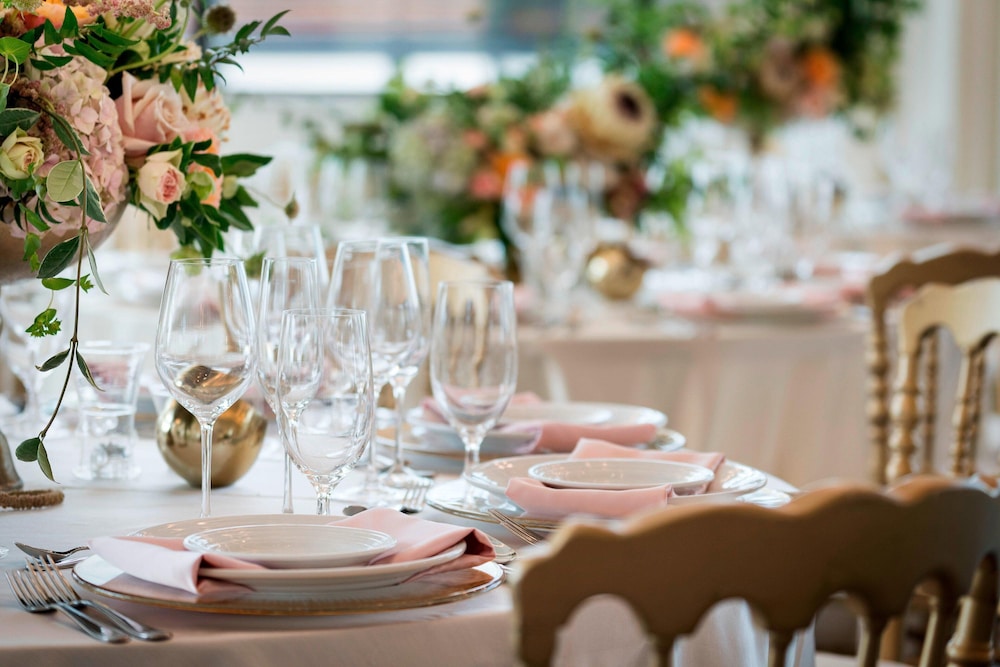 PERRY LANE HOTEL, A LUXURY COLLECTION HOTEL, SAVANNAH 48/60
