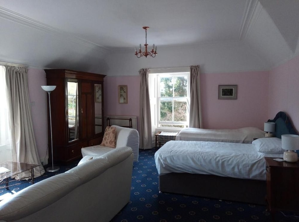 Whitchester Christian Guest House 10/50