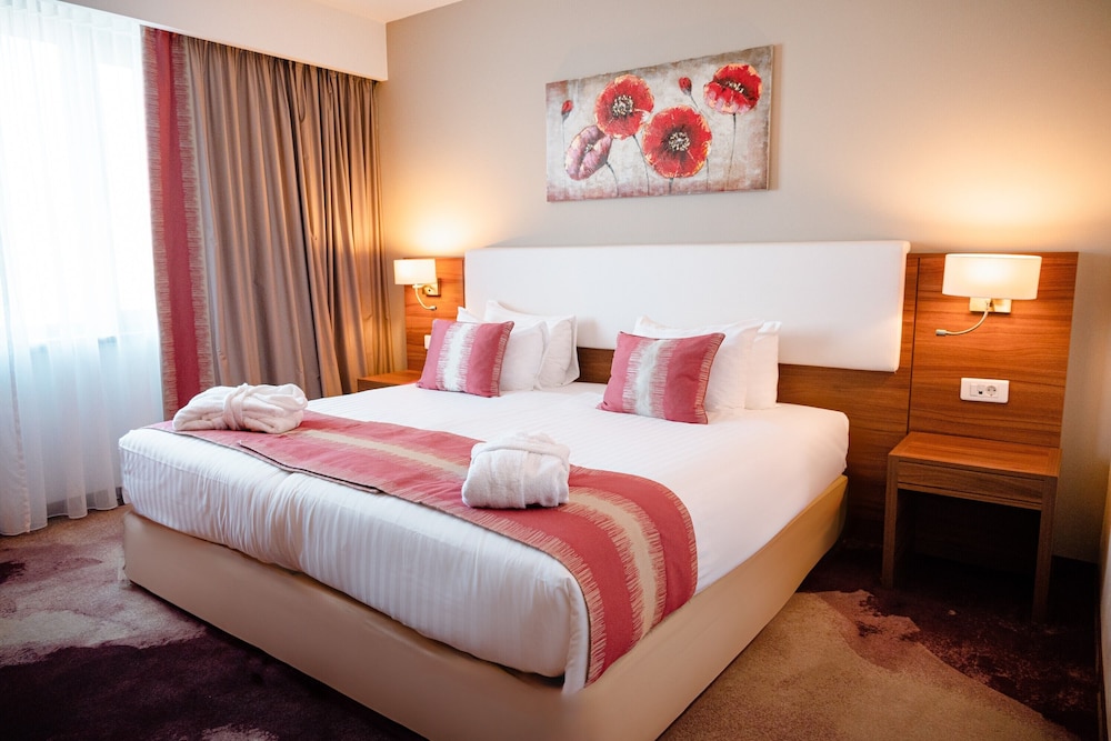 Superior, King Bed