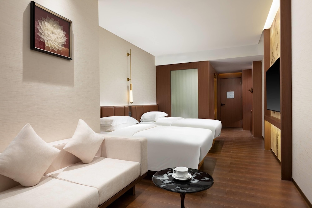 Ramada Encore by Wyndham Shantou Longhu 15/32