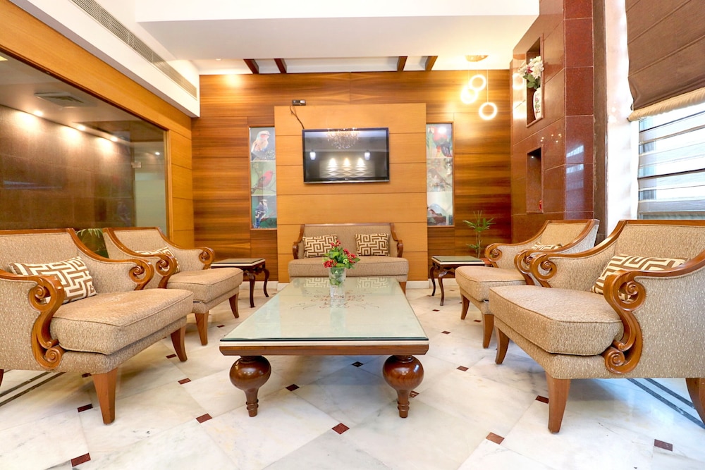 Leela Grande Hotel 27/50