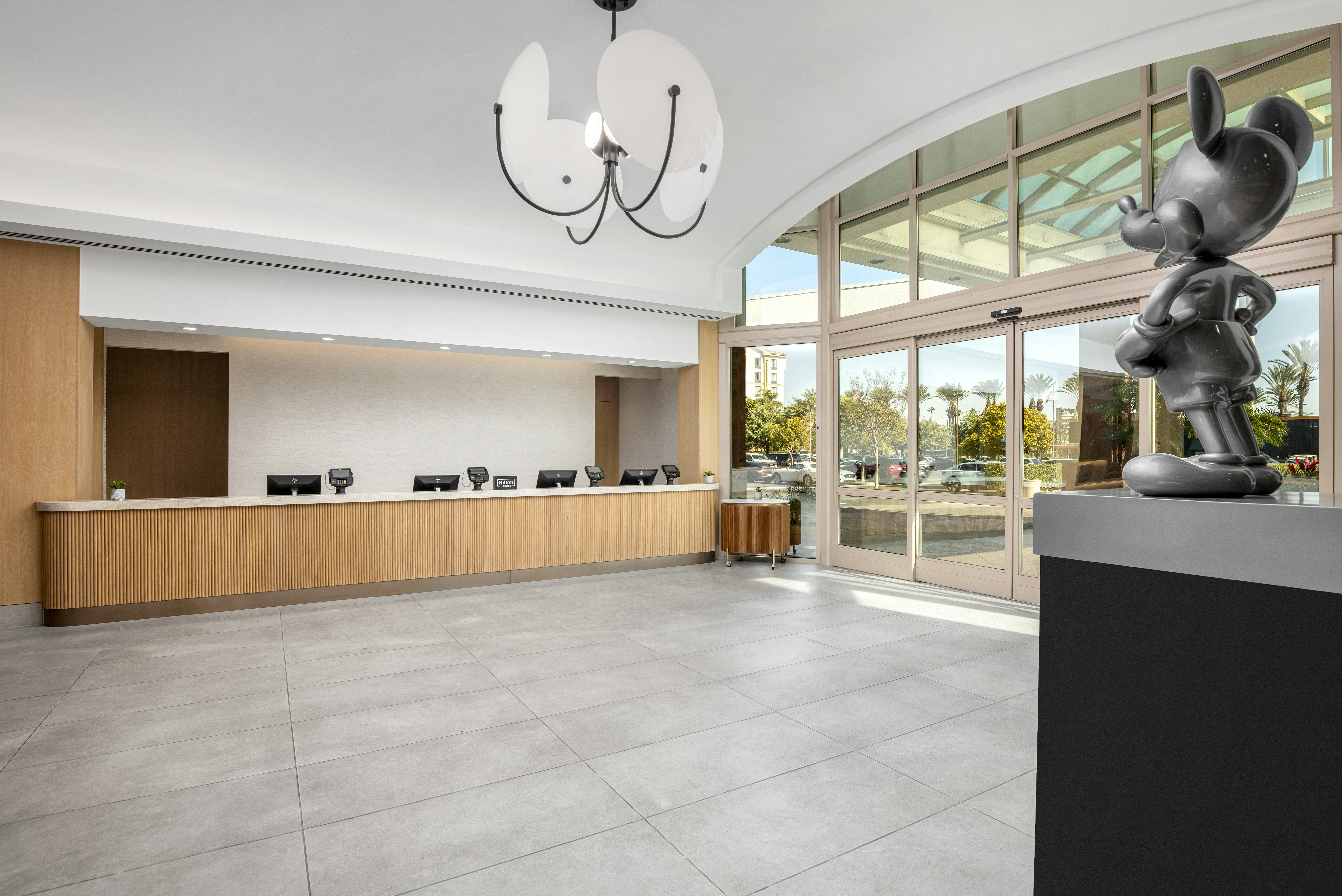 Embassy Suites By Hilton Anaheim South 8/51
