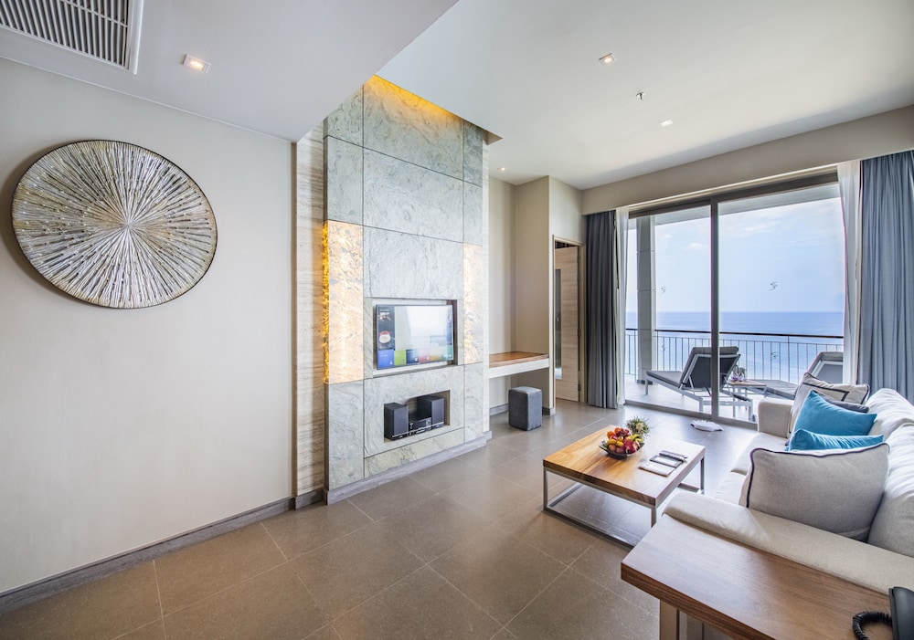 Cape Sienna Phuket Gourmet Hotel Villas 50/75