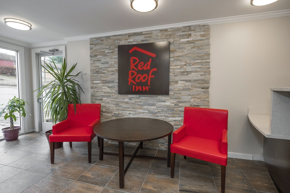 Red Roof Inn Fredericksburg North 33/38