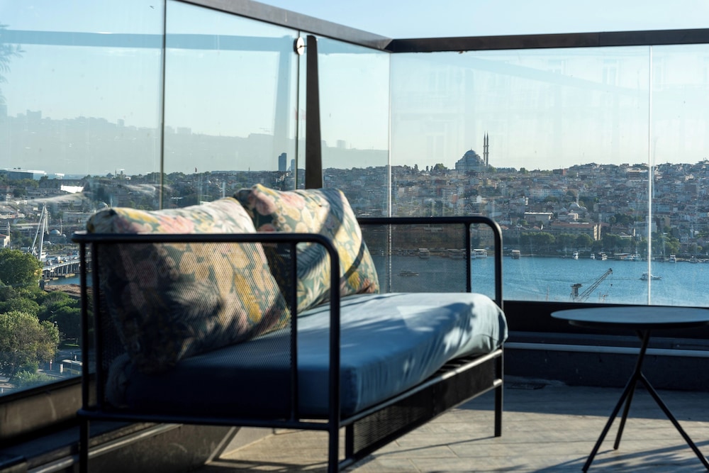 The Central House Istanbul Galata 22/50