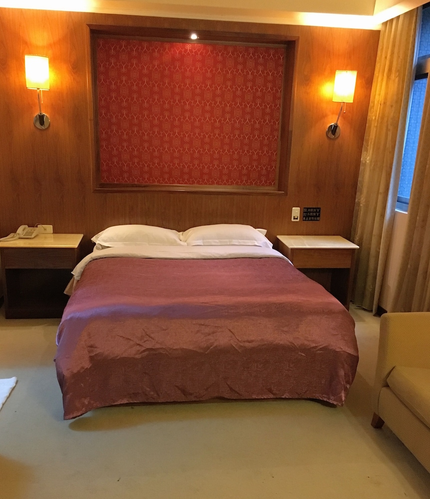 Eastern Beauty Hotel 13/26
