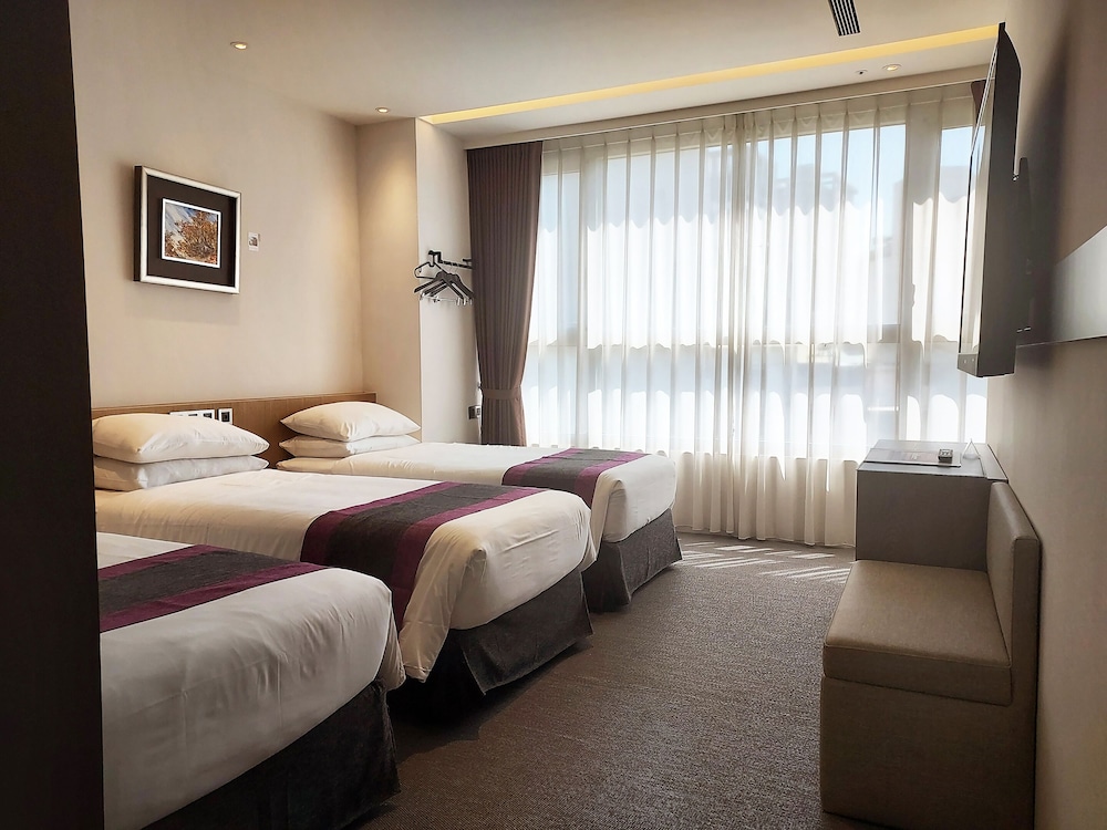 Royal Roi Hotel 15/50