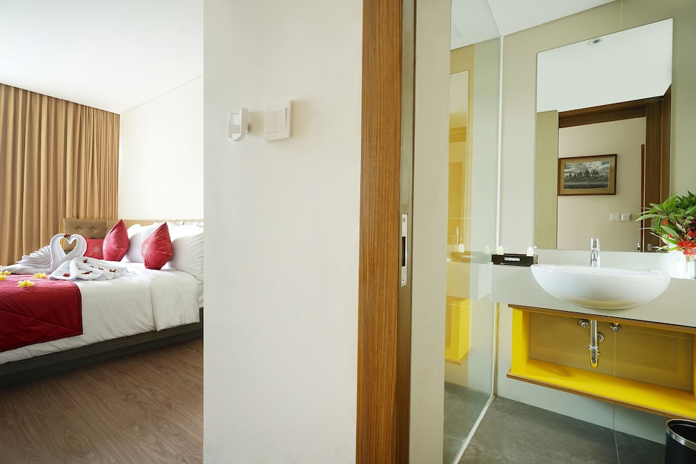 Ramada by Wyndham Yogyakarta 50/50