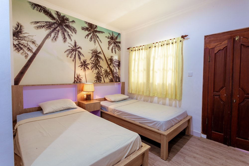 Segara Sadhu Inn 16/62
