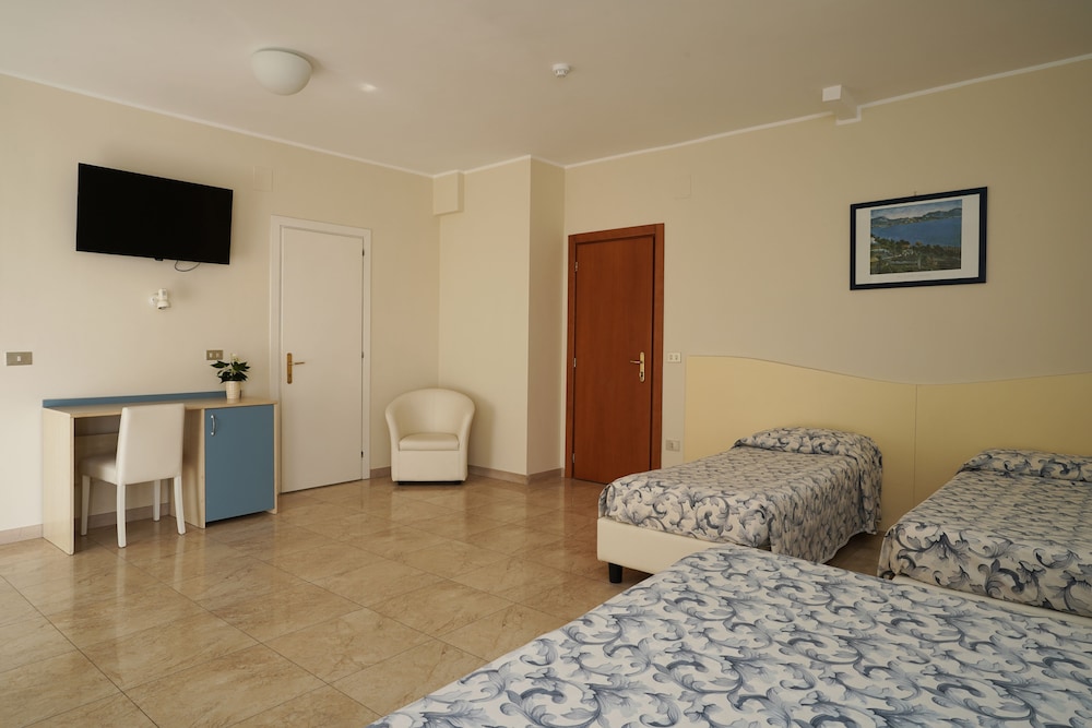 Hotel Riviera 30/46
