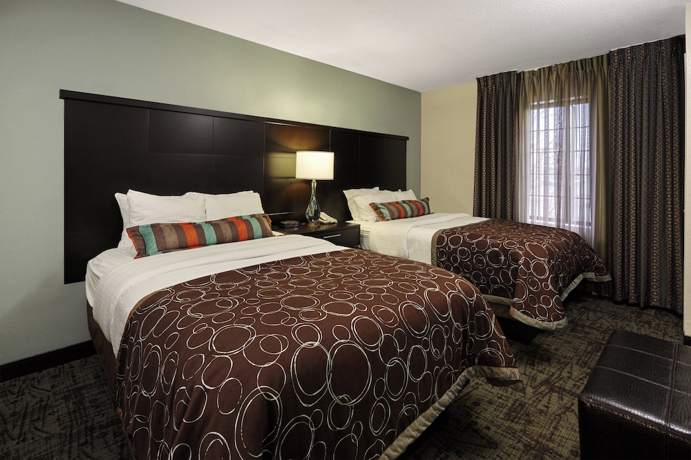 1 Bedroom, Suite, 2 Double Beds, Sofa, Kitchen