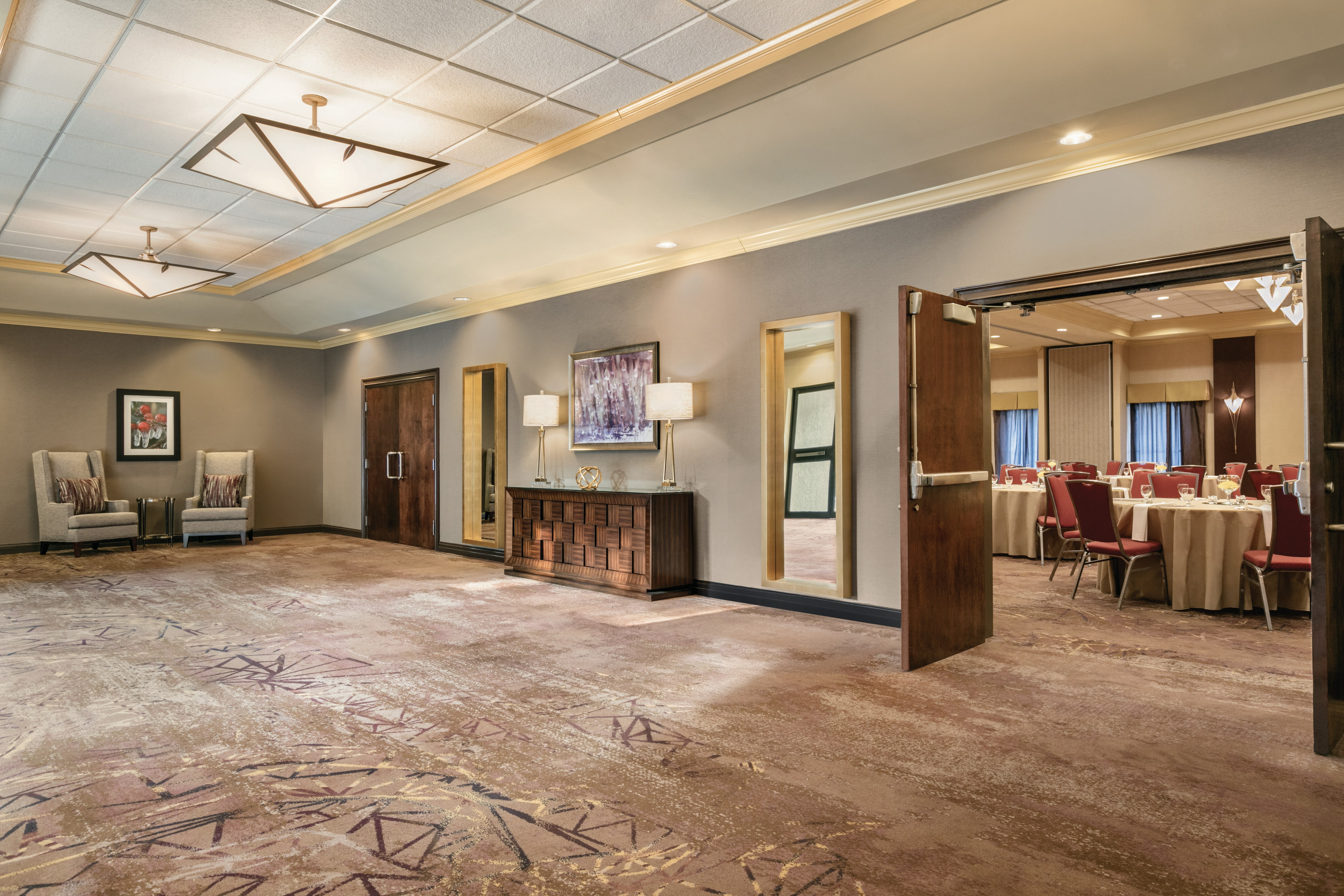 Doubletree By Hilton Atlanta Northlake 4/18