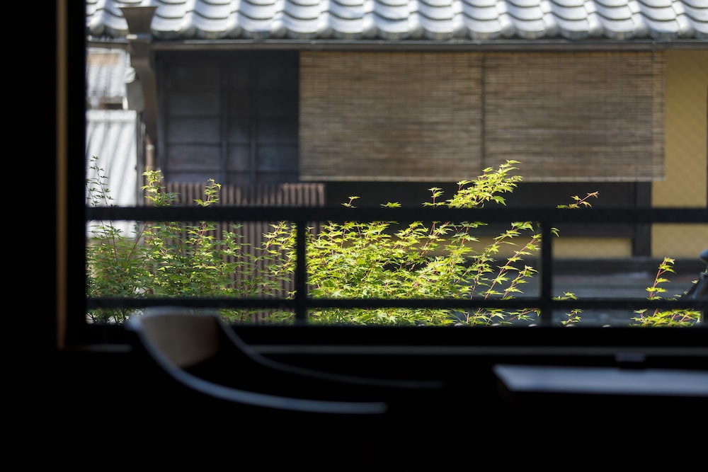 Gion Missen 11/64