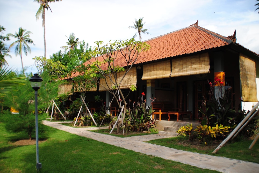 Tiara Homestay Pemuteran 3/30