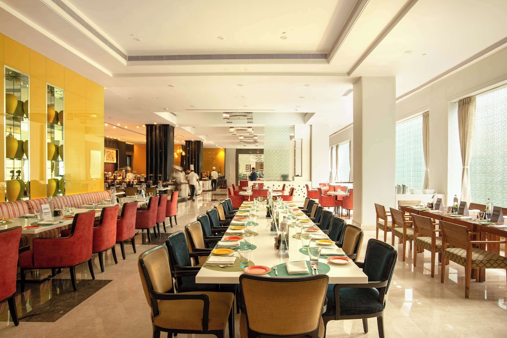 Radisson Blu Bengaluru Outer Ring Road (ex Park Plaza Bengaluru Hotel) 52/74
