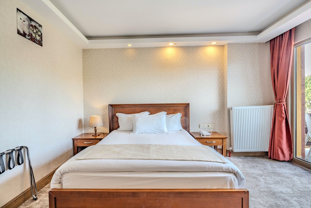 Troya Otel 16/50