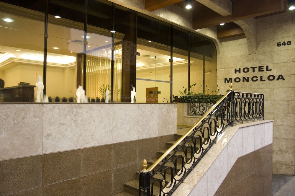 Hotel Moncloa 5/25