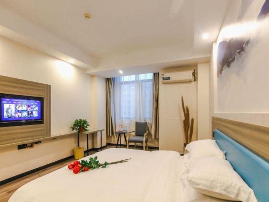 GreenTree Inn Wuxi Huishan District Taihu Huanle Garden Qianqiao Express Hotel photo5