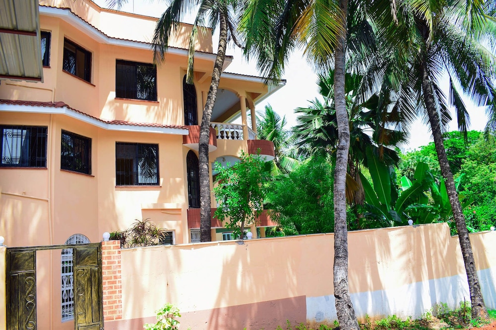 Garden Park Hotel Mtwapa 2/25