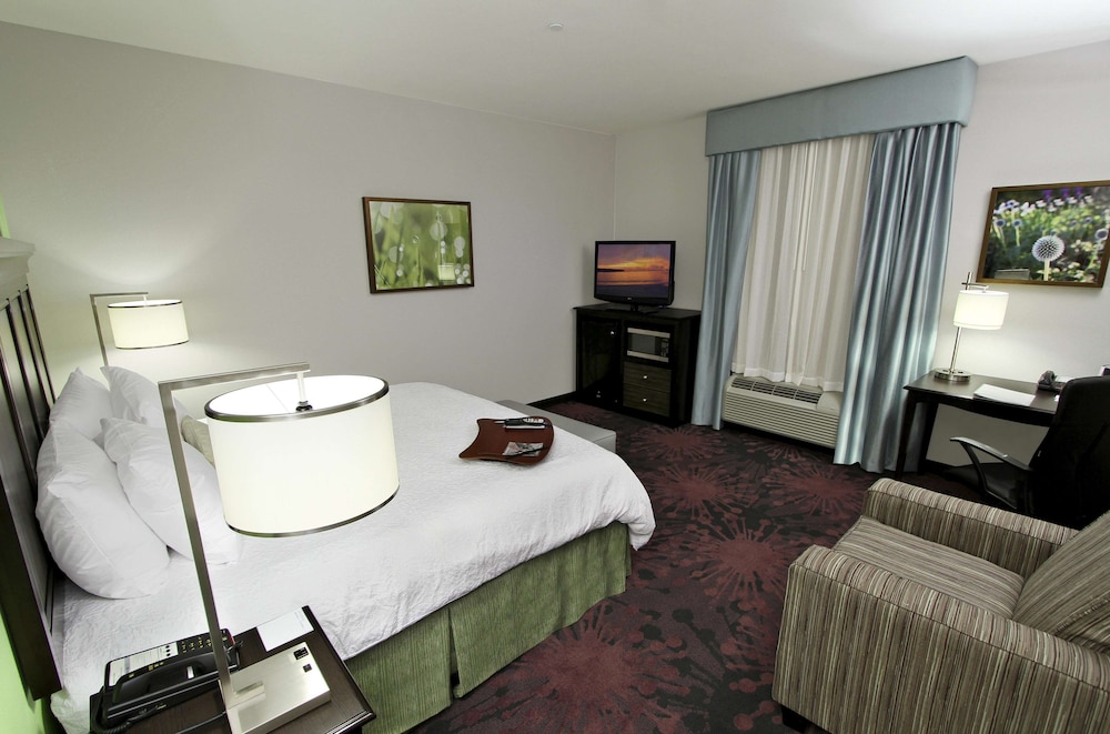 Hampton Inn And Suites Winnie 20/46
