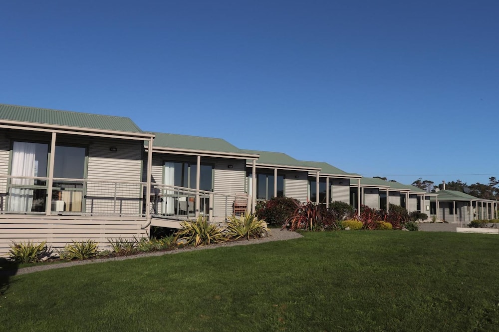 Omau Settlers Lodge Motel 32/44