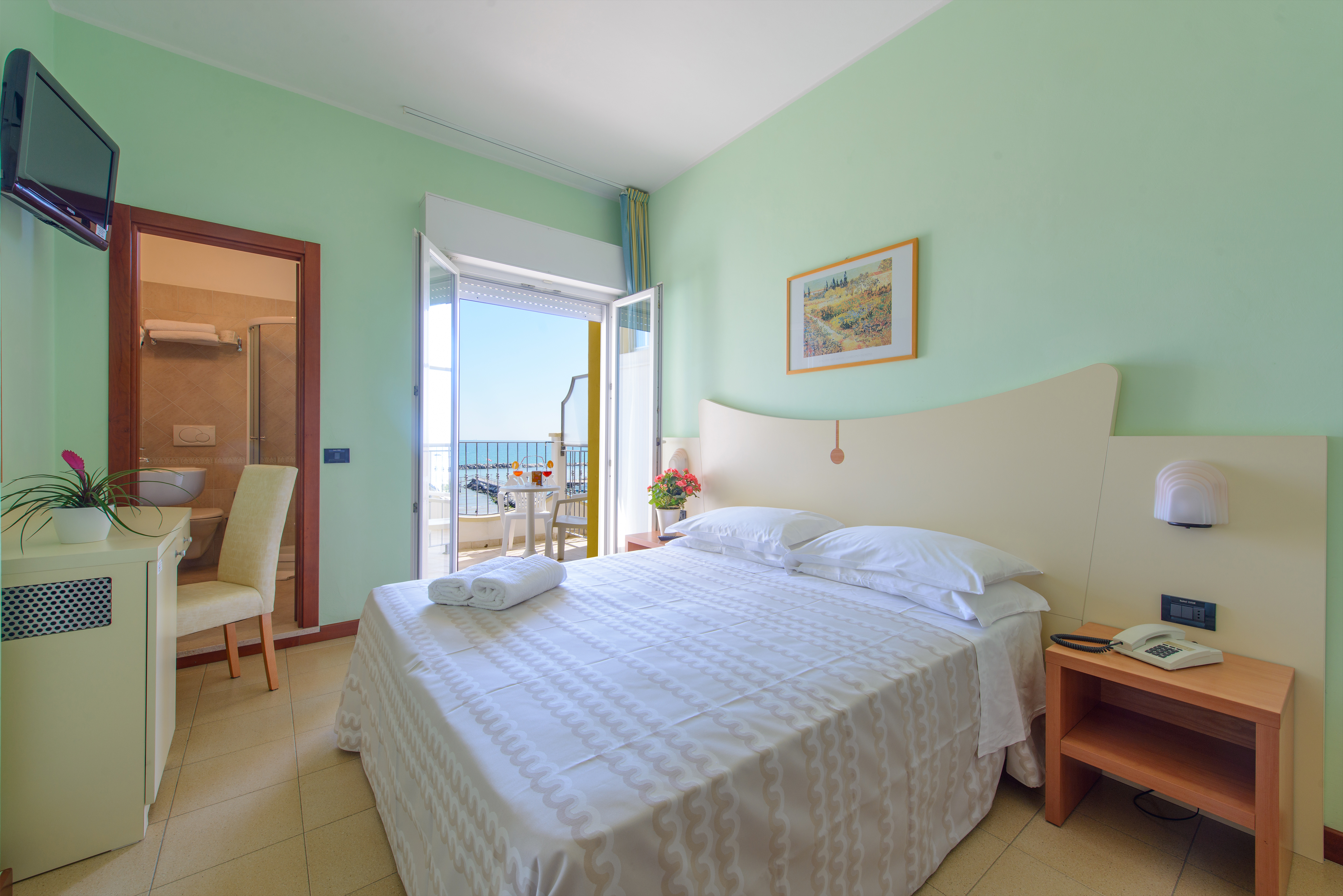 Room, Double Bed, Sea Front