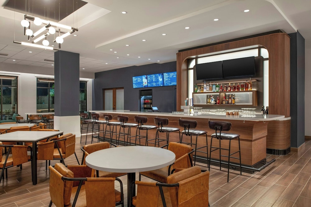 Courtyard By Marriott San Bernardino Loma Linda 32/45