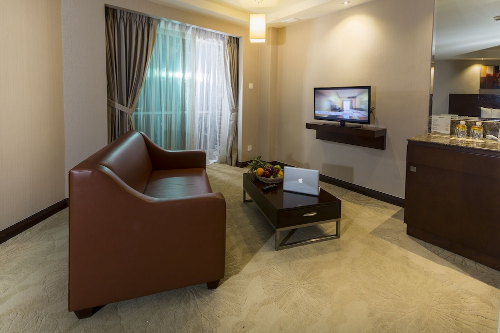 Widus Hotel And Casino 40/62