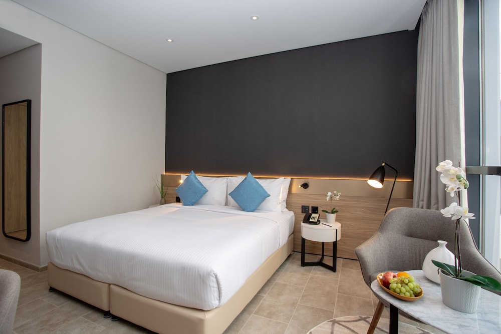 Beach Walk Hotel 23/67