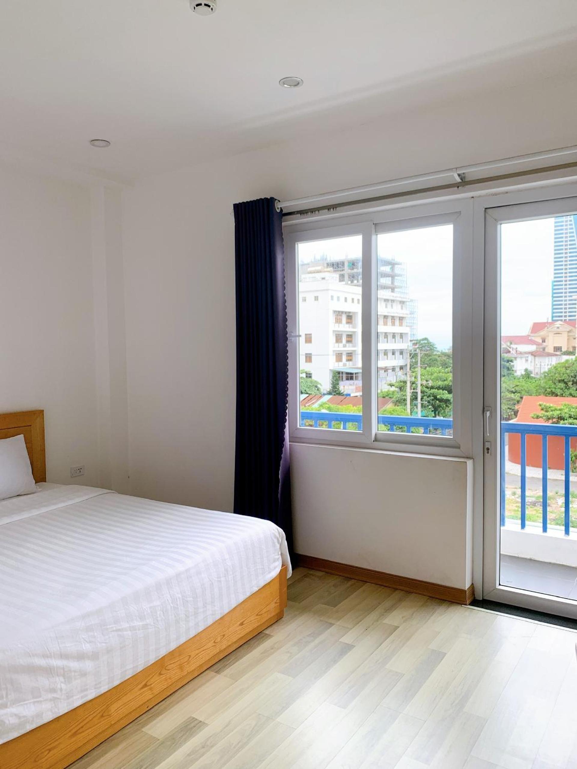 Apartment, Queen Bed, Balcony